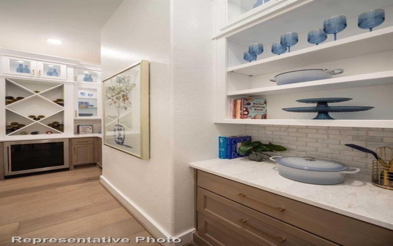 661 Capella Court, Prosper, TX 75078, 4 Bedrooms Bedrooms, ,5 BathroomsBathrooms,Residential,For Sale,661 Capella Court,20896519