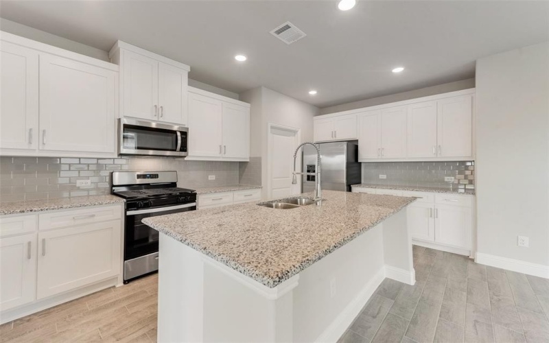 2905 Isla Terrace, Princeton, TX 75407, 4 Bedrooms Bedrooms, ,2 BathroomsBathrooms,Residential Lease,For Rent,2905 Isla Terrace,20896678
