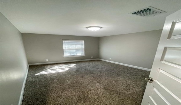 2622 S Fannin Avenue, Denison, TX 75020, 3 Bedrooms Bedrooms, ,2 BathroomsBathrooms,Residential Lease,For Rent,2622 S Fannin Avenue,20896759