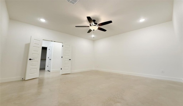 1404 W Morgan Street, Denison, TX 75020, 3 Bedrooms Bedrooms, ,2 BathroomsBathrooms,Residential,For Sale,1404 W Morgan Street,20896794