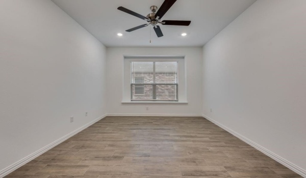 4017 Aldenwood Road, Little Elm, TX 75068, 4 Bedrooms Bedrooms, ,3 BathroomsBathrooms,Residential,For Sale,4017 Aldenwood Road,20896841
