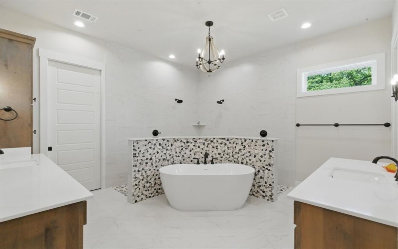 4769 Greenwood Road, Weatherford, TX 76088, 4 Bedrooms Bedrooms, ,3 BathroomsBathrooms,Residential,For Sale,4769 Greenwood Road,20897122