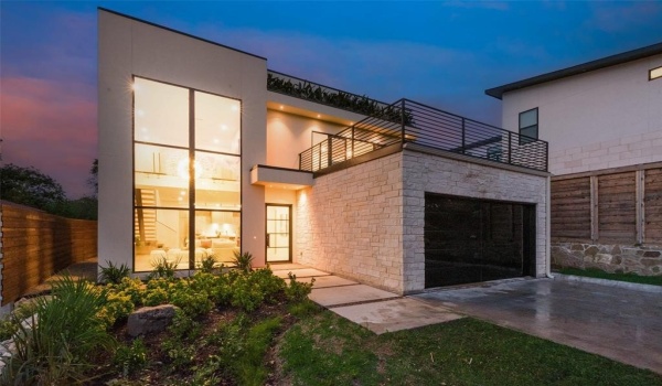 1622 Sylvan Avenue, Dallas, TX 75208, 5 Habitaciones Habitaciones , ,3 BañosBaños,Residential,En Venta,1622 Sylvan Avenue,20897183