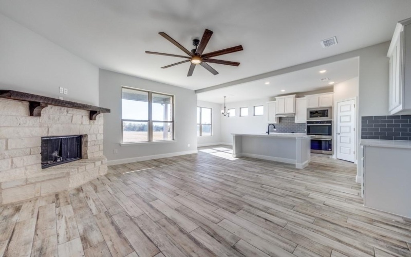 7468 West Line Road, Collinsville, TX 76233, 4 Bedrooms Bedrooms, ,3 BathroomsBathrooms,Residential,For Sale,7468 West Line Road,20897196