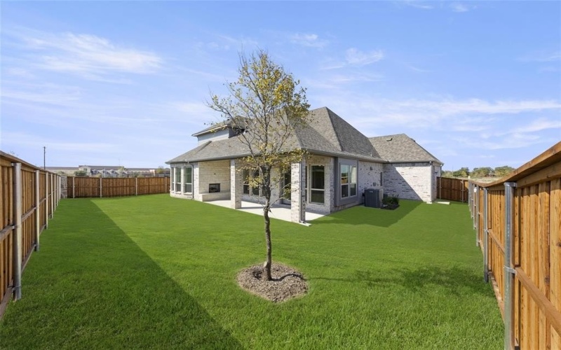 2003 Stratford Road, Rockwall, TX 75087, 5 Bedrooms Bedrooms, ,5 BathroomsBathrooms,Residential,For Sale,2003 Stratford Road,20899989