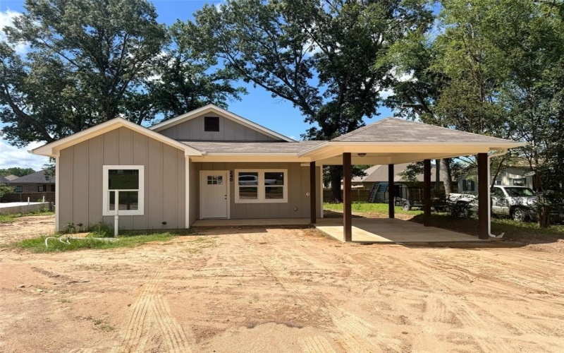 240 Elm Street, Winona, TX 75792, 3 Bedrooms Bedrooms, ,2 BathroomsBathrooms,Residential,For Sale,240 Elm Street,20900001