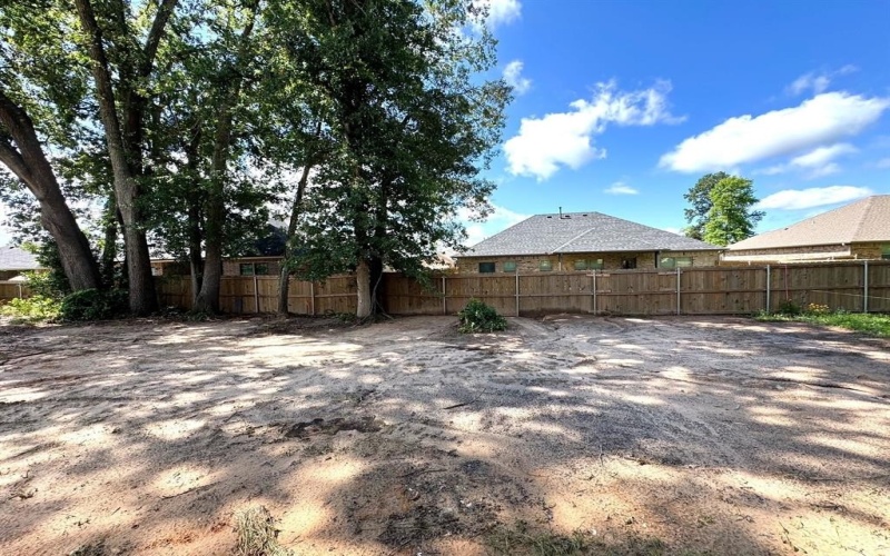 240 Elm Street, Winona, TX 75792, 3 Bedrooms Bedrooms, ,2 BathroomsBathrooms,Residential,For Sale,240 Elm Street,20900001