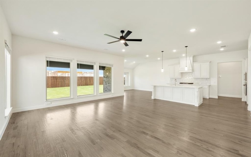 813 Turnbull Avenue, Fort Worth, TX 76247, 4 Habitaciones Habitaciones , ,3 BañosBaños,Residential,En Venta,813 Turnbull Avenue,20900009