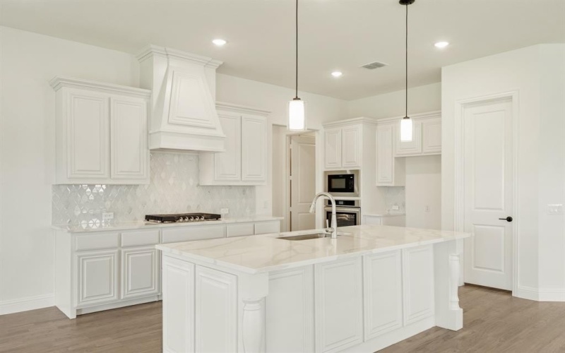 813 Turnbull Avenue, Fort Worth, TX 76247, 4 Habitaciones Habitaciones , ,3 BañosBaños,Residential,En Venta,813 Turnbull Avenue,20900009