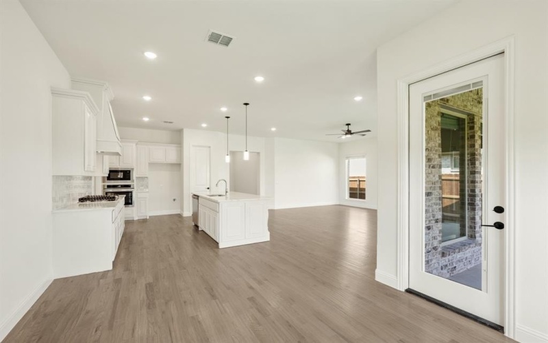 813 Turnbull Avenue, Fort Worth, TX 76247, 4 Habitaciones Habitaciones , ,3 BañosBaños,Residential,En Venta,813 Turnbull Avenue,20900009