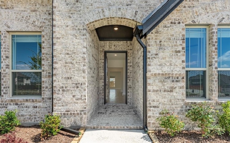 813 Turnbull Avenue, Fort Worth, TX 76247, 4 Habitaciones Habitaciones , ,3 BañosBaños,Residential,En Venta,813 Turnbull Avenue,20900009
