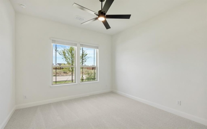 813 Turnbull Avenue, Fort Worth, TX 76247, 4 Habitaciones Habitaciones , ,3 BañosBaños,Residential,En Venta,813 Turnbull Avenue,20900009