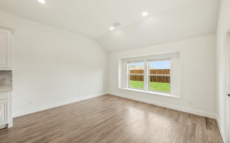 817 Turnbull Avenue, Fort Worth, TX 76247, 4 Habitaciones Habitaciones , ,3 BañosBaños,Residential,En Venta,817 Turnbull Avenue,20900109