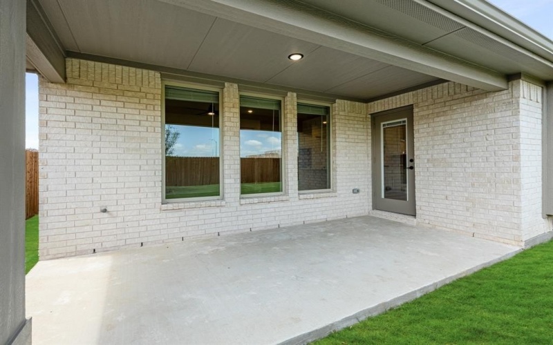 817 Turnbull Avenue, Fort Worth, TX 76247, 4 Habitaciones Habitaciones , ,3 BañosBaños,Residential,En Venta,817 Turnbull Avenue,20900109