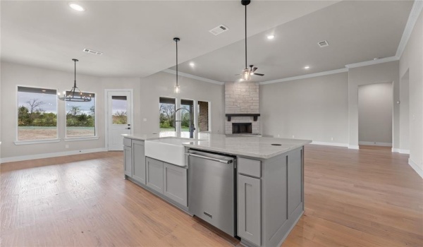 1060 Julian Drive, Van Alstyne, TX 75495, 4 Bedrooms Bedrooms, ,3 BathroomsBathrooms,Residential,For Sale,1060 Julian Drive,20900119