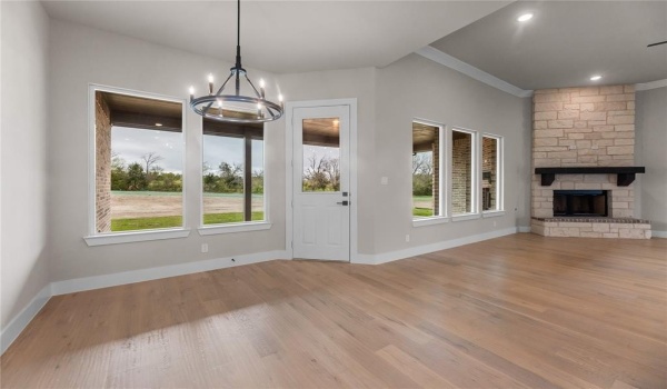 1060 Julian Drive, Van Alstyne, TX 75495, 4 Bedrooms Bedrooms, ,3 BathroomsBathrooms,Residential,For Sale,1060 Julian Drive,20900119