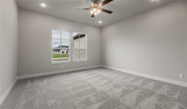 1060 Julian Drive, Van Alstyne, TX 75495, 4 Bedrooms Bedrooms, ,3 BathroomsBathrooms,Residential,For Sale,1060 Julian Drive,20900119