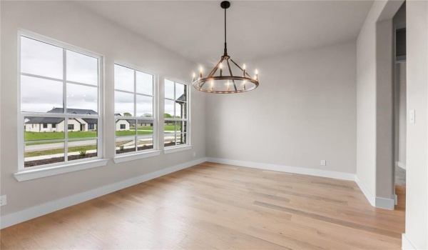 1060 Julian Drive, Van Alstyne, TX 75495, 4 Bedrooms Bedrooms, ,3 BathroomsBathrooms,Residential,For Sale,1060 Julian Drive,20900119