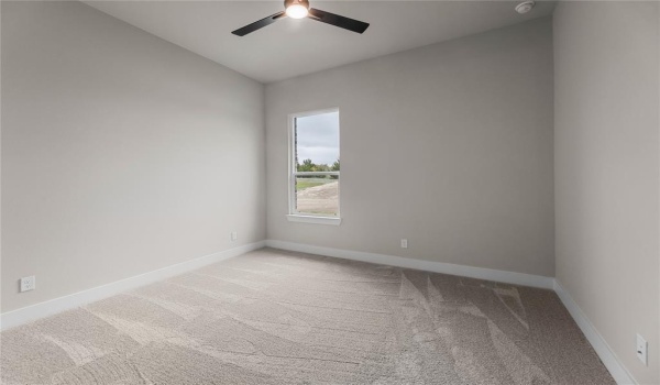 1060 Julian Drive, Van Alstyne, TX 75495, 4 Bedrooms Bedrooms, ,3 BathroomsBathrooms,Residential,For Sale,1060 Julian Drive,20900119