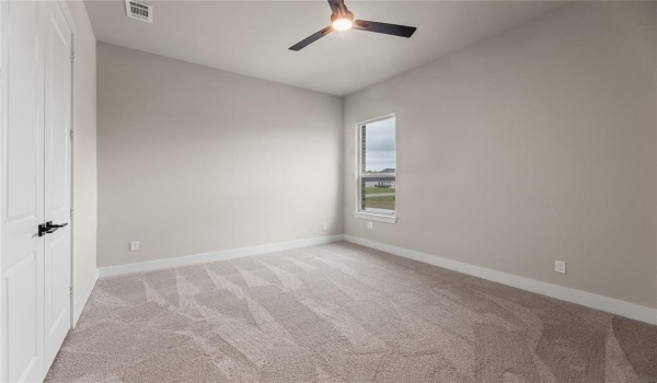 1060 Julian Drive, Van Alstyne, TX 75495, 4 Bedrooms Bedrooms, ,3 BathroomsBathrooms,Residential,For Sale,1060 Julian Drive,20900119