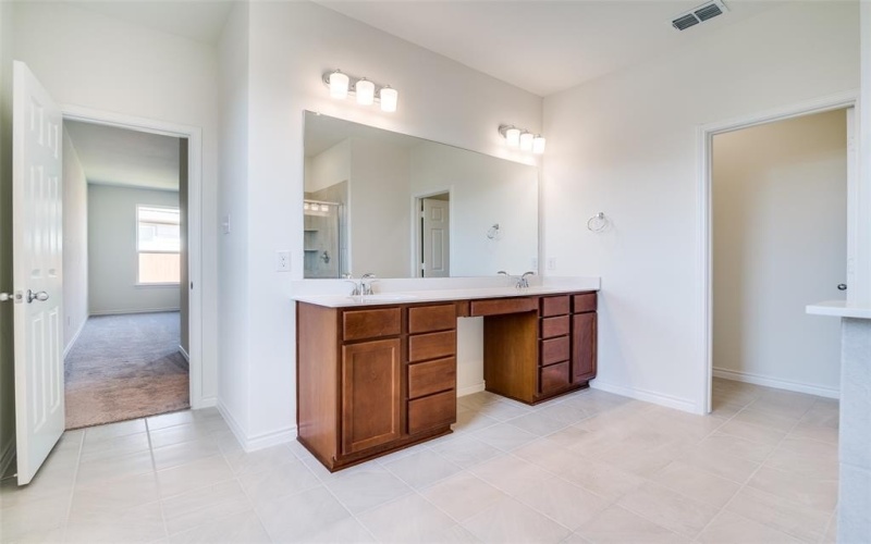 4031 Bedford Drive, Crandall, TX 75114, 4 Habitaciones Habitaciones , ,2 BañosBaños,Residential,En Venta,4031 Bedford Drive,20898312