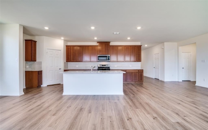 4031 Bedford Drive, Crandall, TX 75114, 4 Habitaciones Habitaciones , ,2 BañosBaños,Residential,En Venta,4031 Bedford Drive,20898312