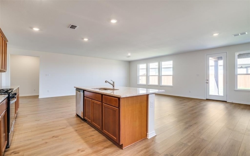 4031 Bedford Drive, Crandall, TX 75114, 4 Habitaciones Habitaciones , ,2 BañosBaños,Residential,En Venta,4031 Bedford Drive,20898312