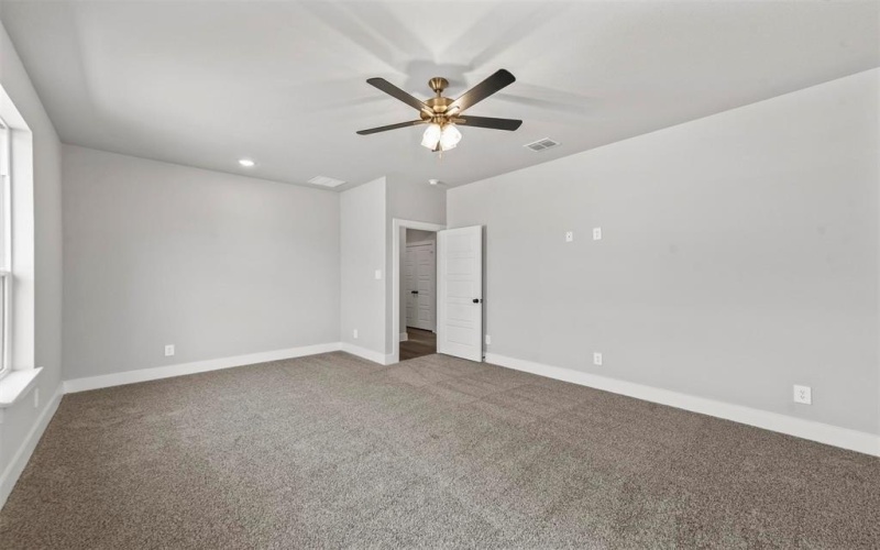 641 Mooney Drive, Saginaw, TX 76179, 4 Habitaciones Habitaciones , ,2 BañosBaños,Residential,En Venta,641 Mooney Drive,20898344