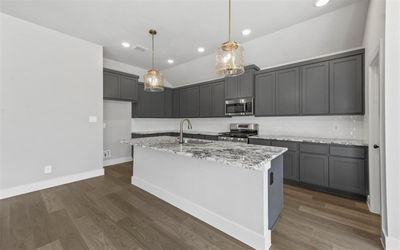 641 Mooney Drive, Saginaw, TX 76179, 4 Habitaciones Habitaciones , ,2 BañosBaños,Residential,En Venta,641 Mooney Drive,20898344