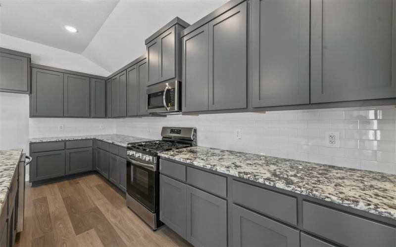 641 Mooney Drive, Saginaw, TX 76179, 4 Habitaciones Habitaciones , ,2 BañosBaños,Residential,En Venta,641 Mooney Drive,20898344
