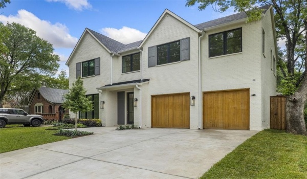 6853 Casa Loma Avenue, Dallas, TX 75214, 4 Bedrooms Bedrooms, ,5 BathroomsBathrooms,Residential,For Sale,6853 Casa Loma Avenue,20898513