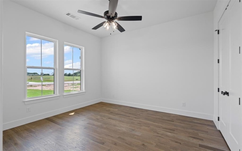 560 Royal Santana Run, Weatherford, TX 76087, 4 Bedrooms Bedrooms, ,3 BathroomsBathrooms,Residential,For Sale,560 Royal Santana Run,20898653
