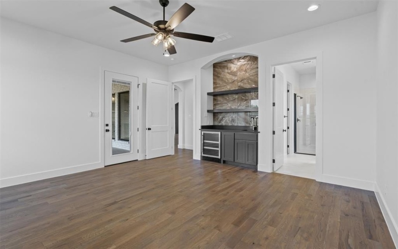 560 Royal Santana Run, Weatherford, TX 76087, 4 Bedrooms Bedrooms, ,3 BathroomsBathrooms,Residential,For Sale,560 Royal Santana Run,20898653