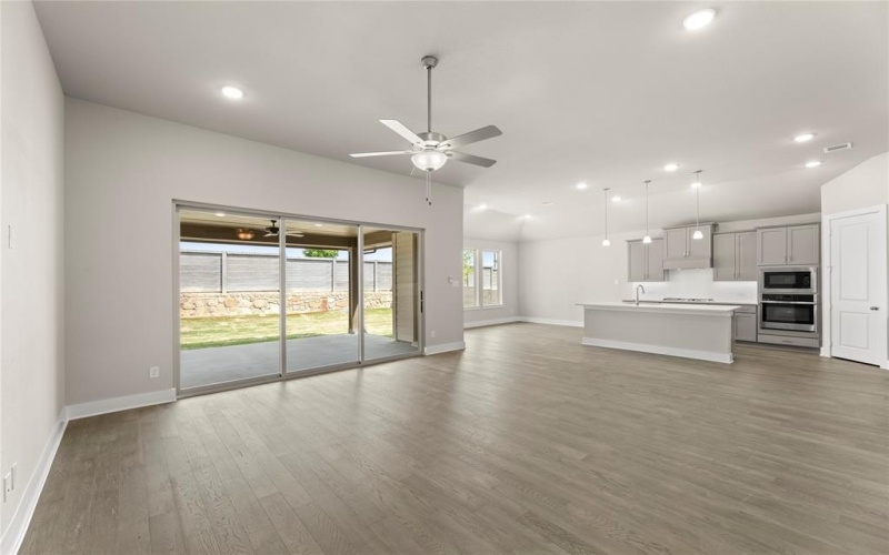 2900 Barbary, McKinney, TX 75071, 4 Bedrooms Bedrooms, ,3 BathroomsBathrooms,Residential,For Sale,2900 Barbary,20898694