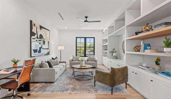 3228 Townsend Drive, Dallas, TX 75229, 5 Bedrooms Bedrooms, ,6 BathroomsBathrooms,Residential,For Sale,3228 Townsend Drive,20898699