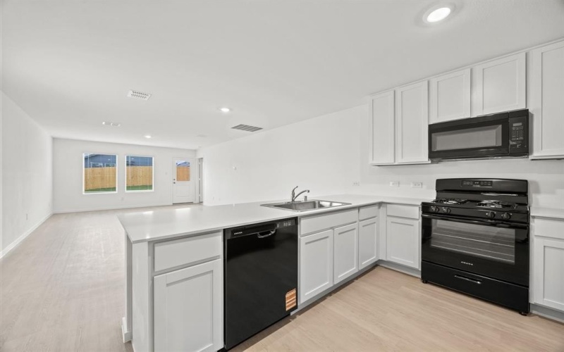 727 Madrono Drive, Princeton, TX 75407, 3 Habitaciones Habitaciones , ,2 BañosBaños,Residential Lease,En Alquiler,727 Madrono Drive,20898855