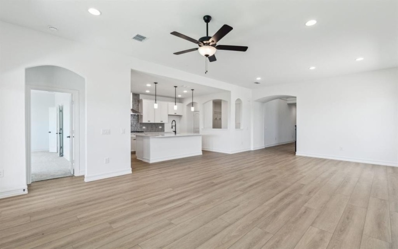3016 Landmark Drive, Celina, TX 75009, 5 Bedrooms Bedrooms, ,5 BathroomsBathrooms,Residential,For Sale,3016 Landmark Drive,20898864