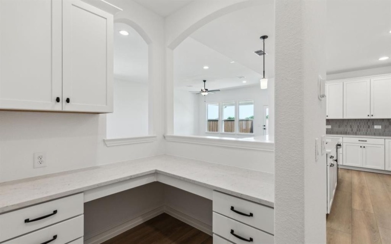 3016 Landmark Drive, Celina, TX 75009, 5 Bedrooms Bedrooms, ,5 BathroomsBathrooms,Residential,For Sale,3016 Landmark Drive,20898864