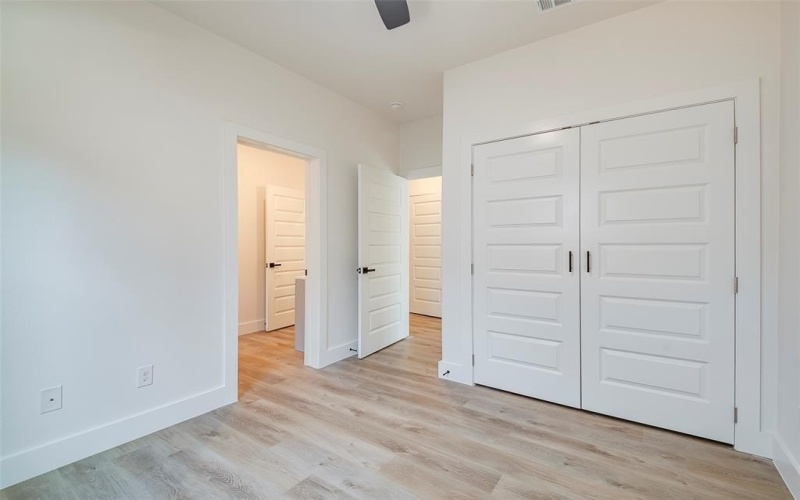 4739 Nome, Dallas, TX 75216, 4 Habitaciones Habitaciones , ,2 BañosBaños,Residential,En Venta,4739 Nome,20898910