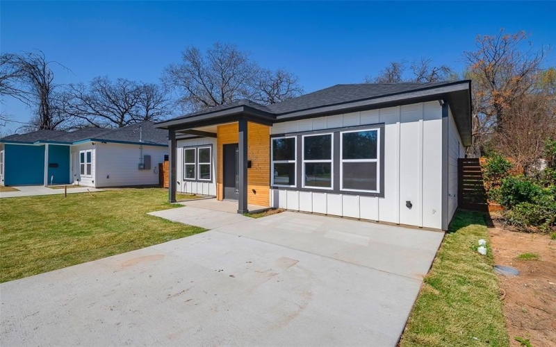 4739 Nome, Dallas, TX 75216, 4 Habitaciones Habitaciones , ,2 BañosBaños,Residential,En Venta,4739 Nome,20898910