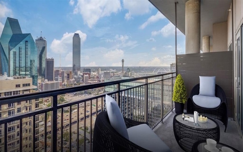2323 N Akard Street #3110, Dallas, TX 75201, 2 Bedrooms Bedrooms, ,2 BathroomsBathrooms,Residential Lease,For Rent,2323 N Akard Street,20898970