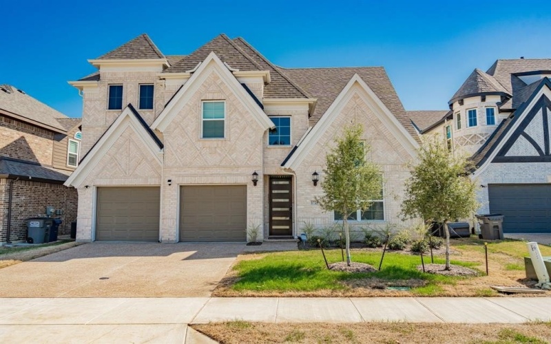 1725 Frisco Hills Boulevard, Little Elm, TX 75068, 5 Bedrooms Bedrooms, ,5 BathroomsBathrooms,Residential,For Sale,1725 Frisco Hills Boulevard,20899087