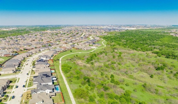 1725 Frisco Hills Boulevard, Little Elm, TX 75068, 5 Bedrooms Bedrooms, ,5 BathroomsBathrooms,Residential,For Sale,1725 Frisco Hills Boulevard,20899087