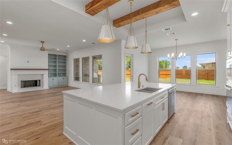 716 Calcasieu Pass, Bossier City, LA 71111, 4 Bedrooms Bedrooms, ,3 BathroomsBathrooms,Residential,For Sale,716 Calcasieu Pass,20899279