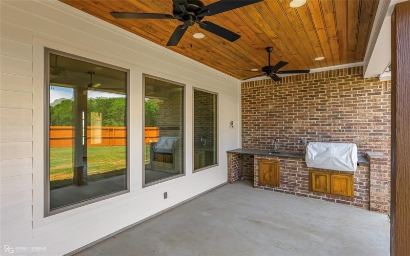 716 Calcasieu Pass, Bossier City, LA 71111, 4 Bedrooms Bedrooms, ,3 BathroomsBathrooms,Residential,For Sale,716 Calcasieu Pass,20899279