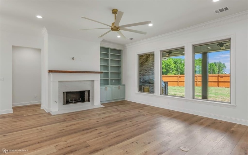 716 Calcasieu Pass, Bossier City, LA 71111, 4 Bedrooms Bedrooms, ,3 BathroomsBathrooms,Residential,For Sale,716 Calcasieu Pass,20899279