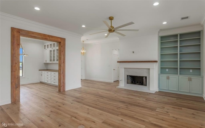 716 Calcasieu Pass, Bossier City, LA 71111, 4 Bedrooms Bedrooms, ,3 BathroomsBathrooms,Residential,For Sale,716 Calcasieu Pass,20899279