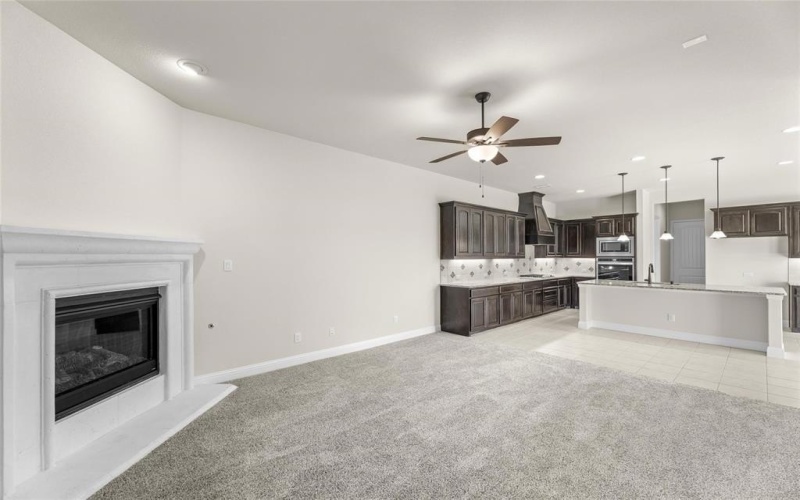 3609 Long Branch Boulevard, Rowlett, TX 75088, 3 Bedrooms Bedrooms, ,2 BathroomsBathrooms,Residential,For Sale,3609 Long Branch Boulevard,20899392