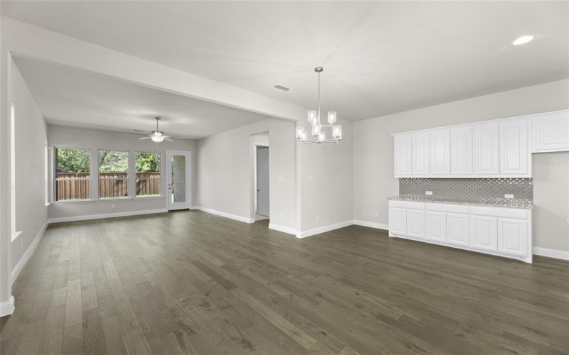 3614 Finnian Street, Rowlett, TX 75088, 4 Bedrooms Bedrooms, ,3 BathroomsBathrooms,Residential,For Sale,3614 Finnian Street,20899407