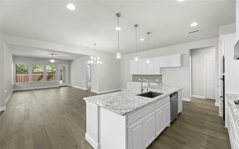 3614 Finnian Street, Rowlett, TX 75088, 4 Bedrooms Bedrooms, ,3 BathroomsBathrooms,Residential,For Sale,3614 Finnian Street,20899407